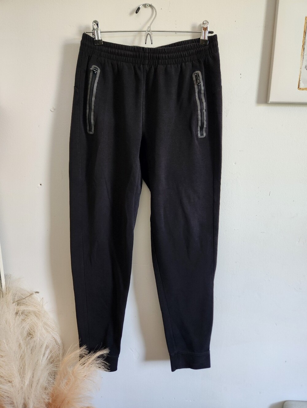 Old Navy Active Men's Joggers - Size M - Heather Charcoal